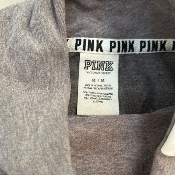 Pink pullover sweatshirt - Picture 3 of 4